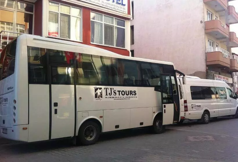 ホテル Tj S