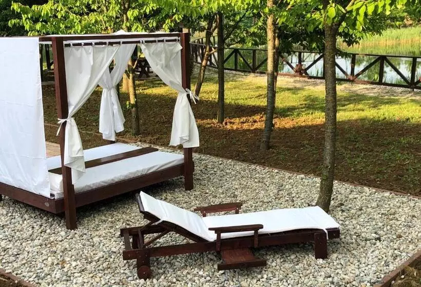 István Parkhotel és Gasztrofarm