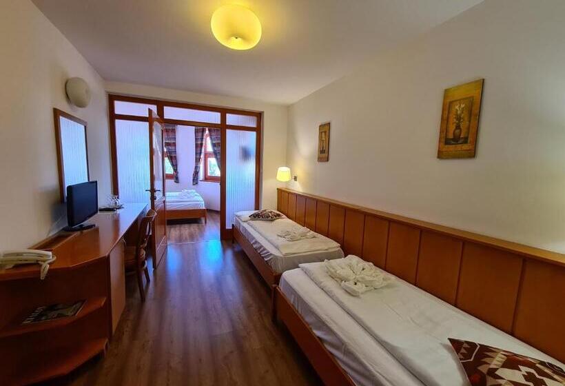 István Parkhotel és Gasztrofarm