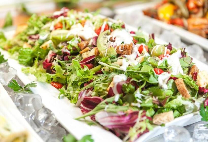 Penelope Beach Hotel Apts