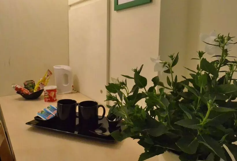 تختخواب و صبحانه Holiday A San Pietro