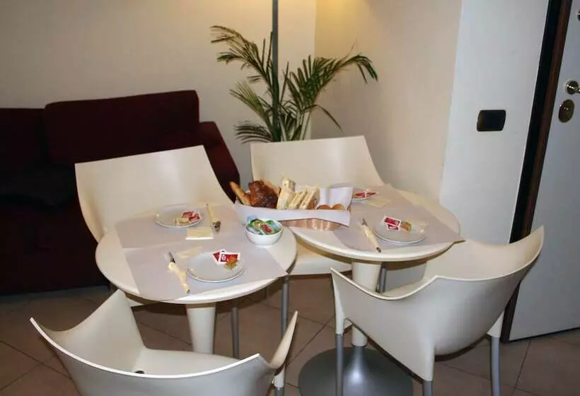 تختخواب و صبحانه Holiday A San Pietro