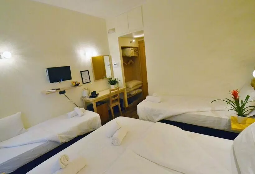 تختخواب و صبحانه Holiday A San Pietro