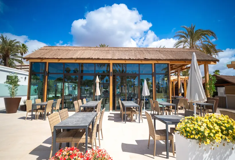 HL Miraflor Suites