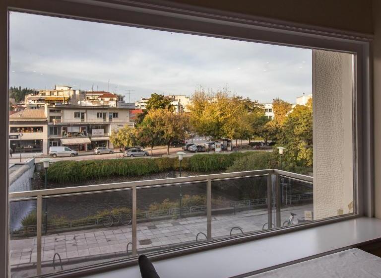 Отель Achillion