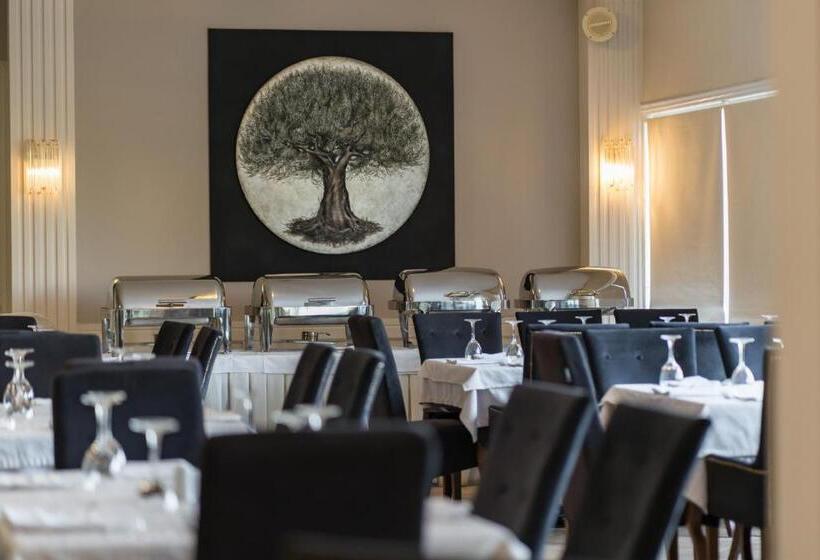 Отель Achillion