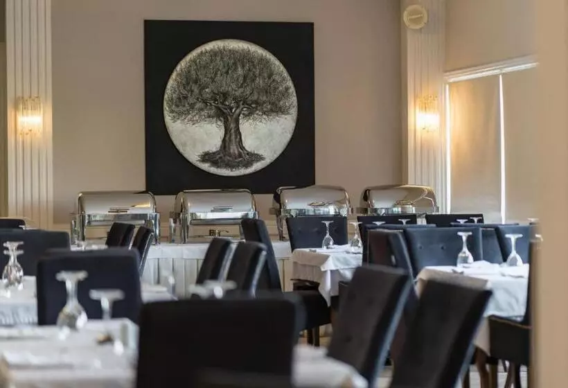 Отель Achillion