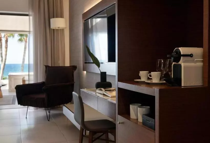 בית מלון כפרי Atlantica Kalliston Resort Adults Only