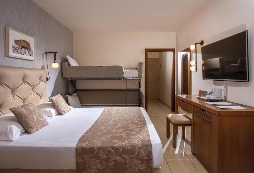 בית מלון כפרי Bella Beach