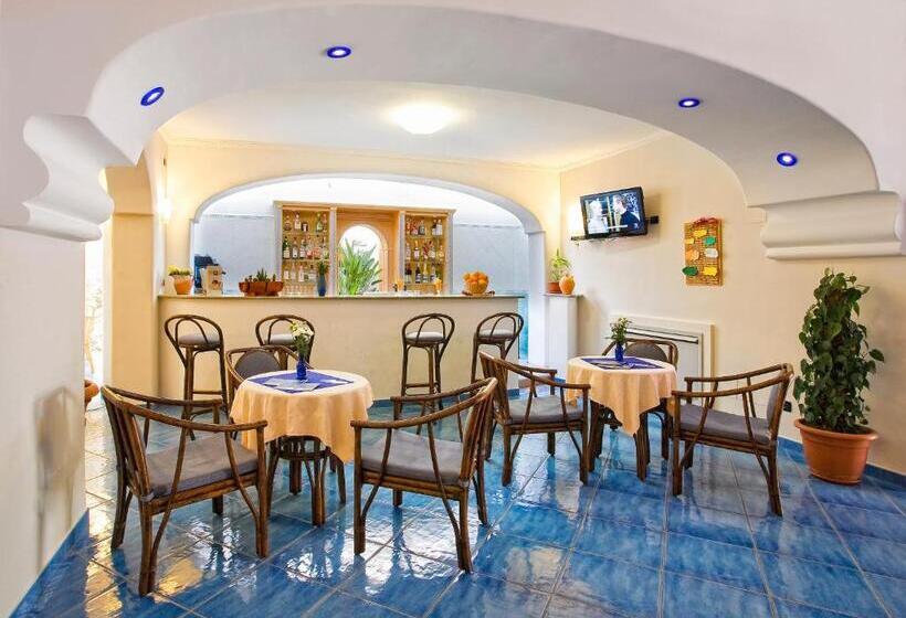 בית מלון כפרי Belvedere