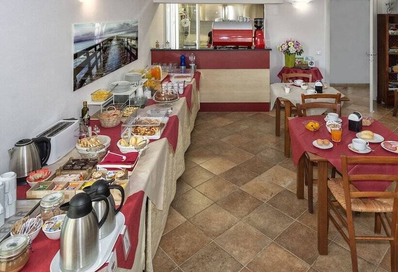 فندق Eden Park Resort