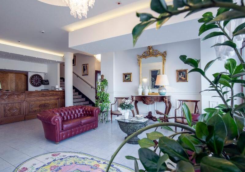 Отель La Panoramica