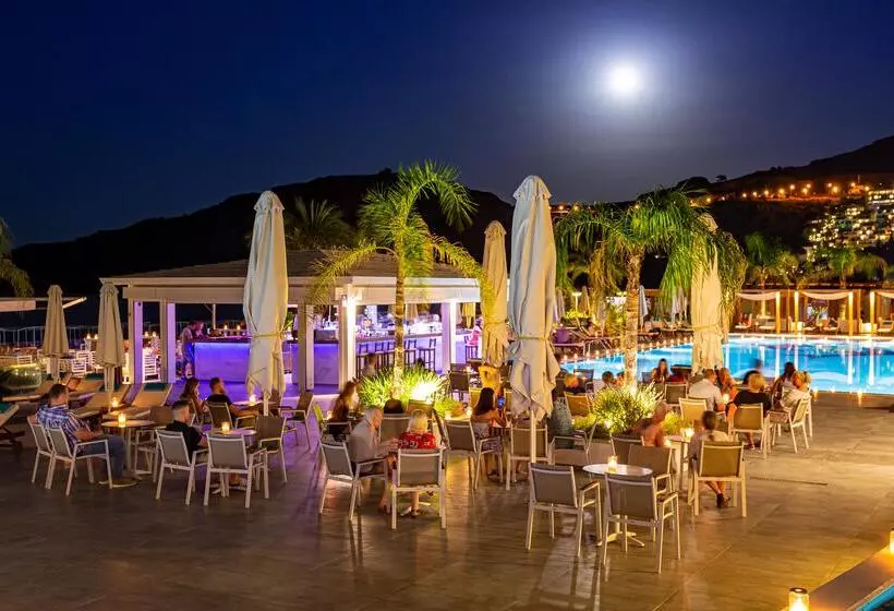 Отель Lindos Bay