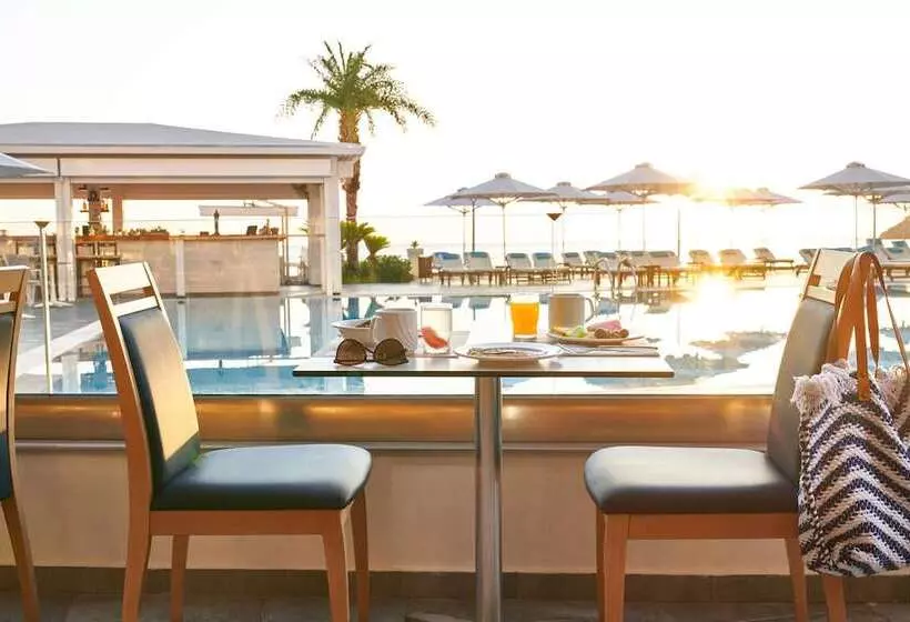 Отель Lindos Bay