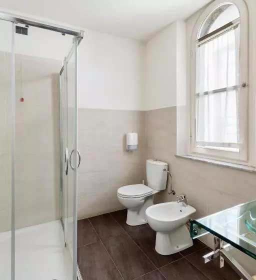 هتل Lucca In Villa Elisa & Gentucca