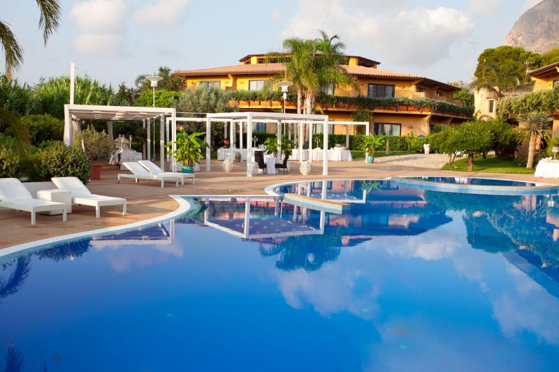 Magaggiari Hotel Resort