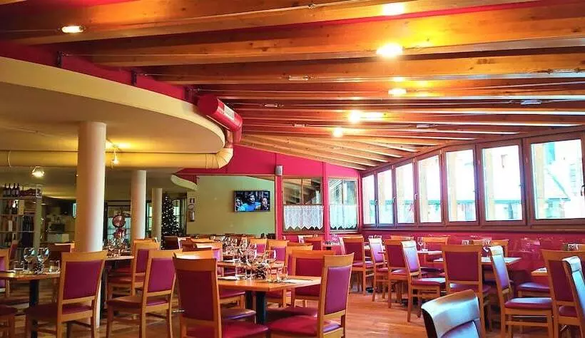 酒店 Nevesole Folgarida Resort Apart