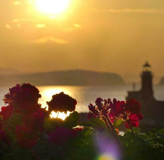 فندق Pagoda Lifestyle