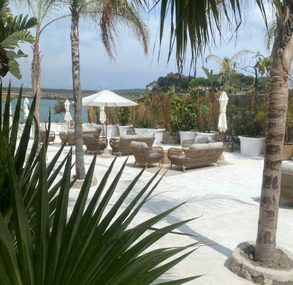 فندق Pagoda Lifestyle