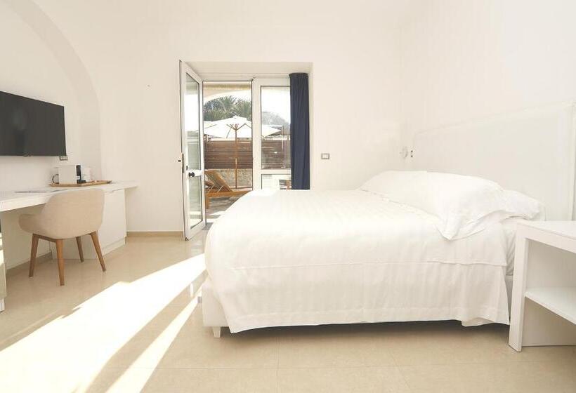 فندق Pagoda Lifestyle