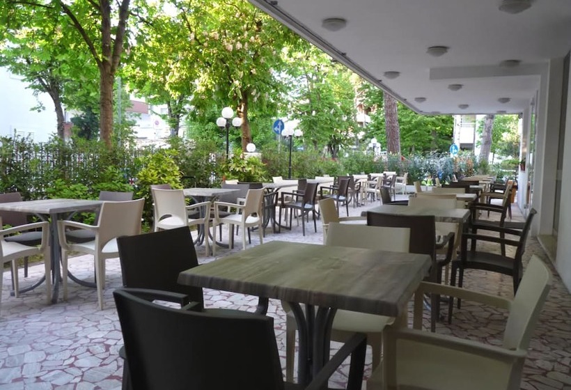 בית מלון כפרי Pierre