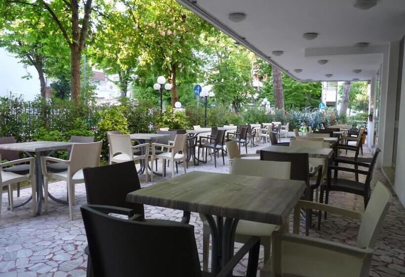 בית מלון כפרי Pierre