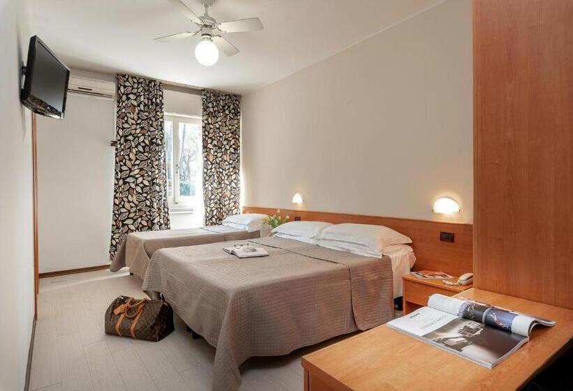 בית מלון כפרי Pierre