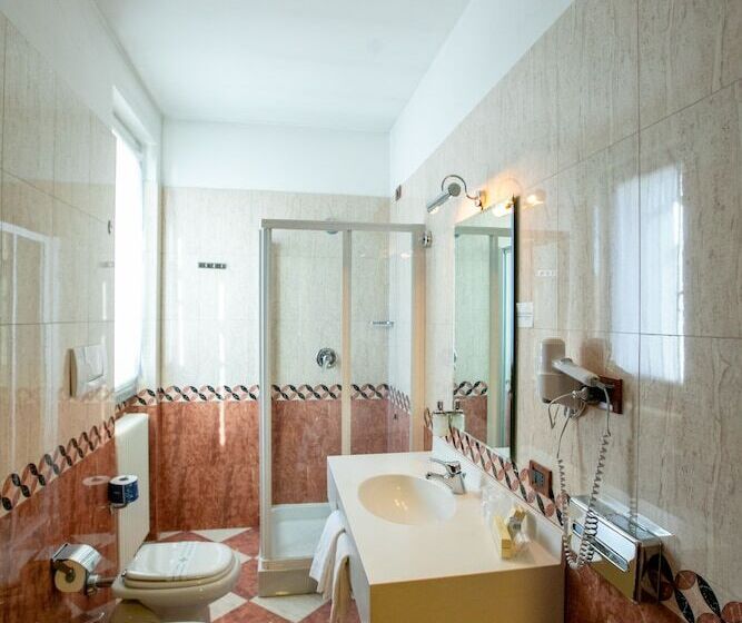 Отель Scia' On Martin