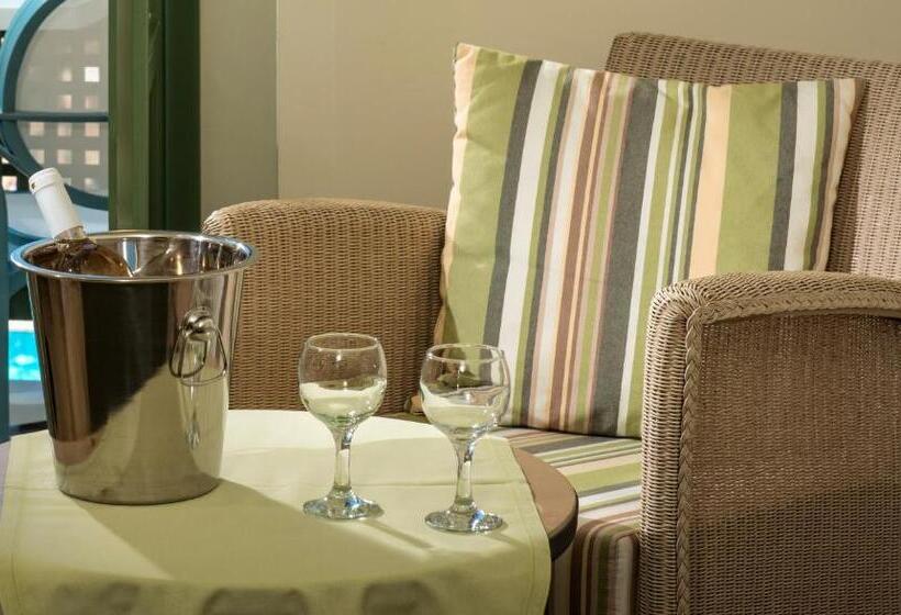 Отель Silva Beach