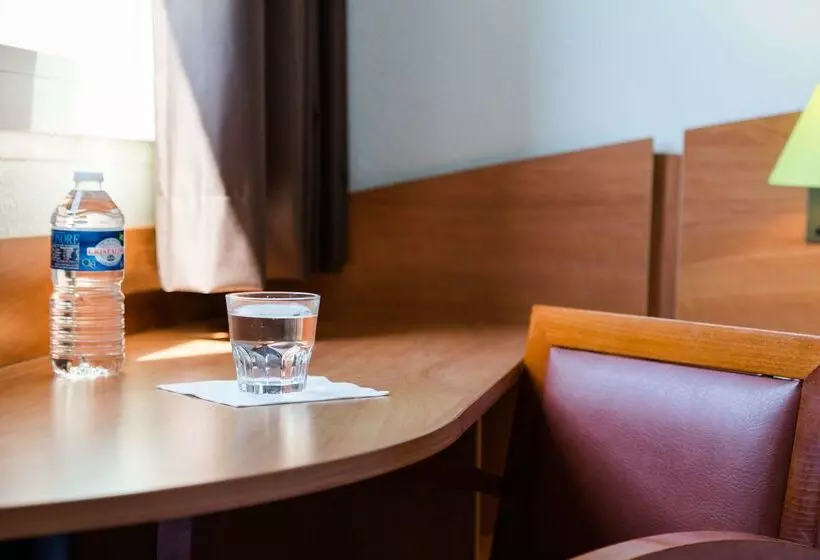 Отель The Originals City, Hôtel Agora, Nantes Ouest