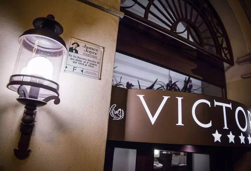 Victoria Hotel Letterario