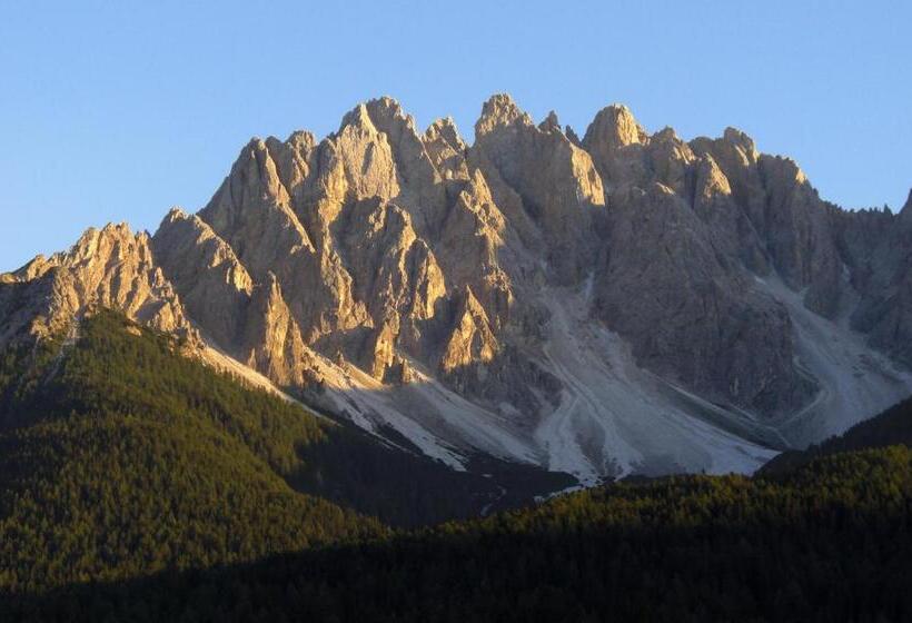 فندق Villa Stefania