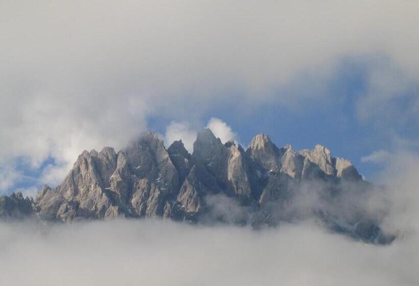 فندق Villa Stefania