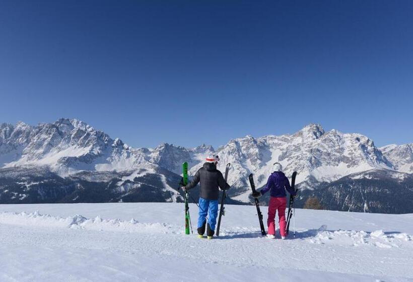 فندق Villa Stefania