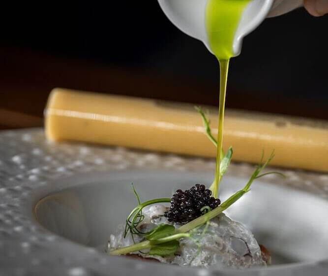 Hotel Akra Suites & Spa