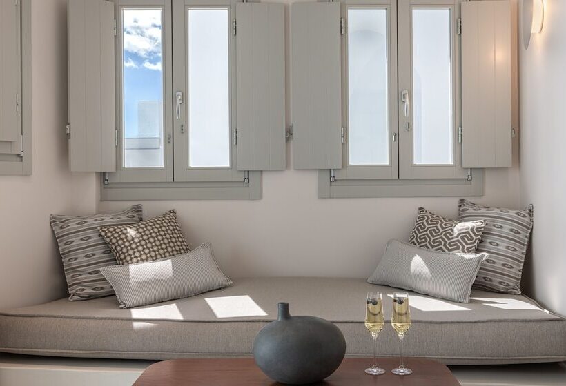 Hotel Akra Suites & Spa