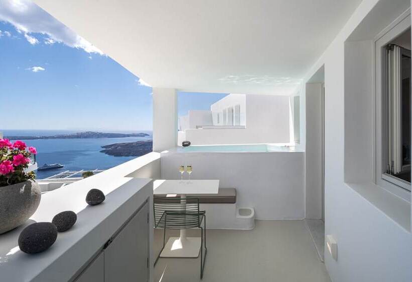 Hotel Akra Suites & Spa