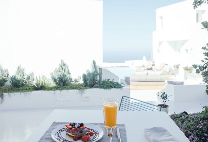 Hotel Akra Suites & Spa