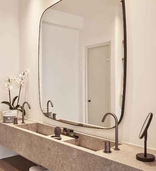 هتل Santanna Luxury Suites