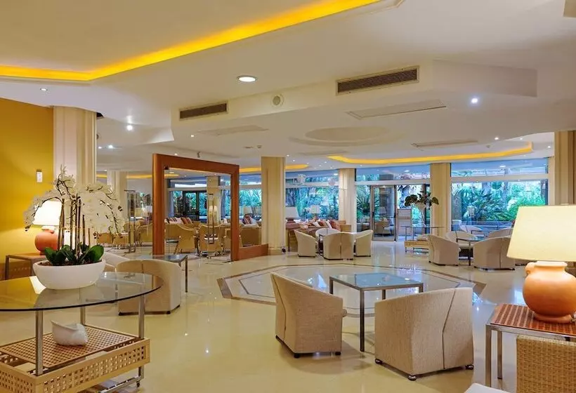 Acacia Resort