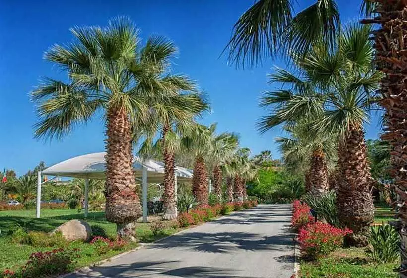 Acacia Resort