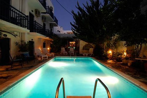 ホテル Argo  Paros