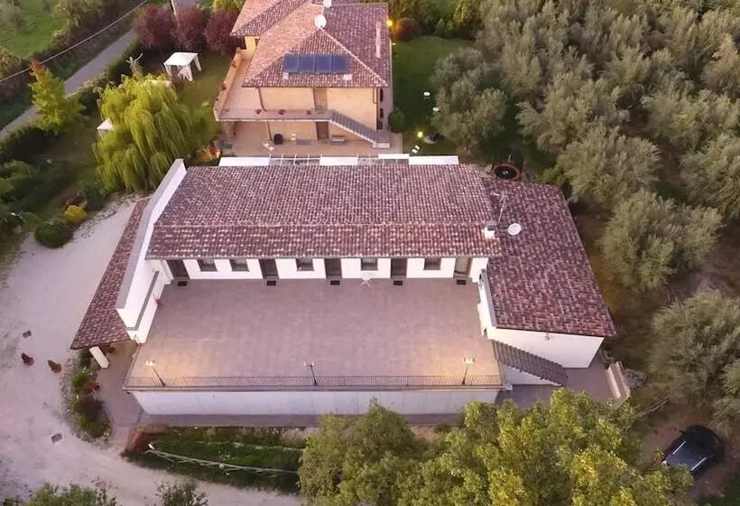 호텔 Antica Locanda Della Via Francigena