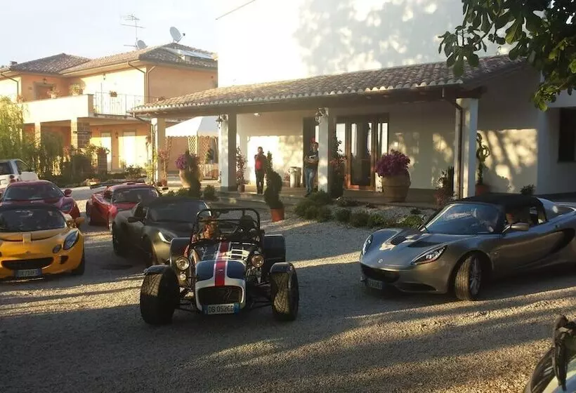 호텔 Antica Locanda Della Via Francigena