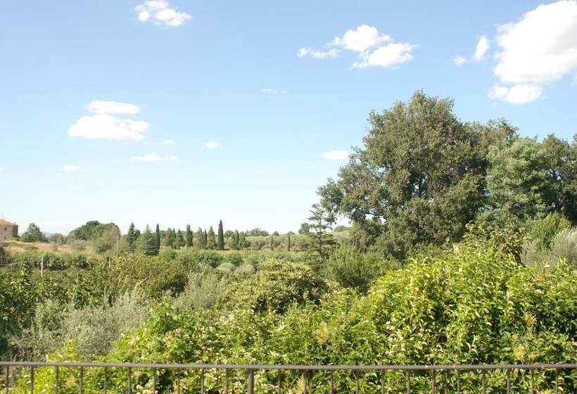 Отель Antica Locanda Della Via Francigena