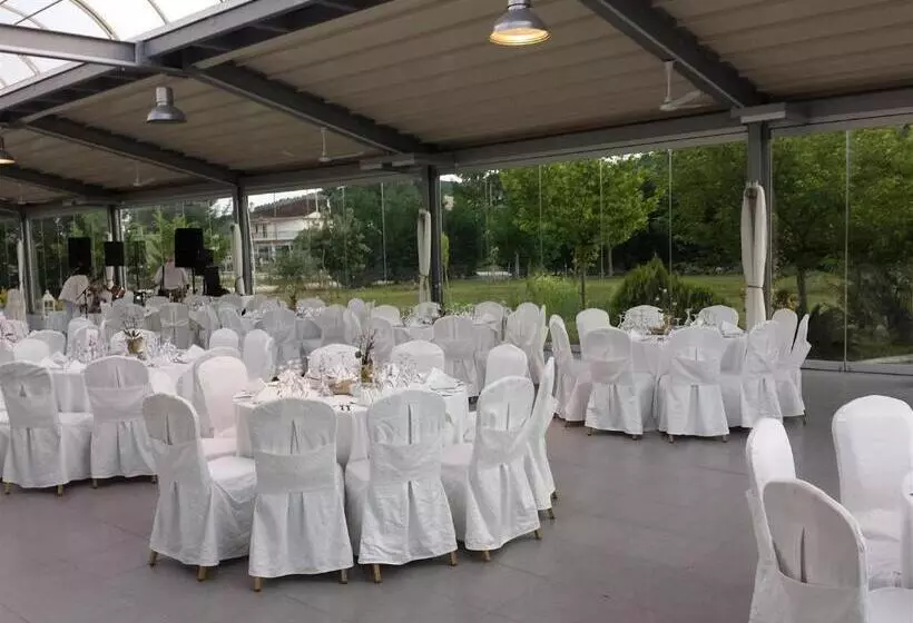 Отель Arta Palace