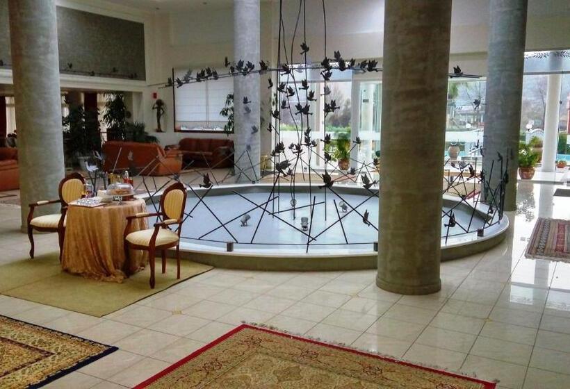 فندق Arta Palace