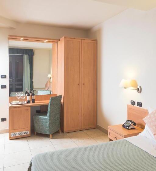 בית מלון כפרי Bixio