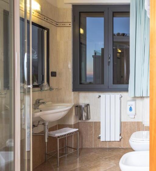 בית מלון כפרי Bixio