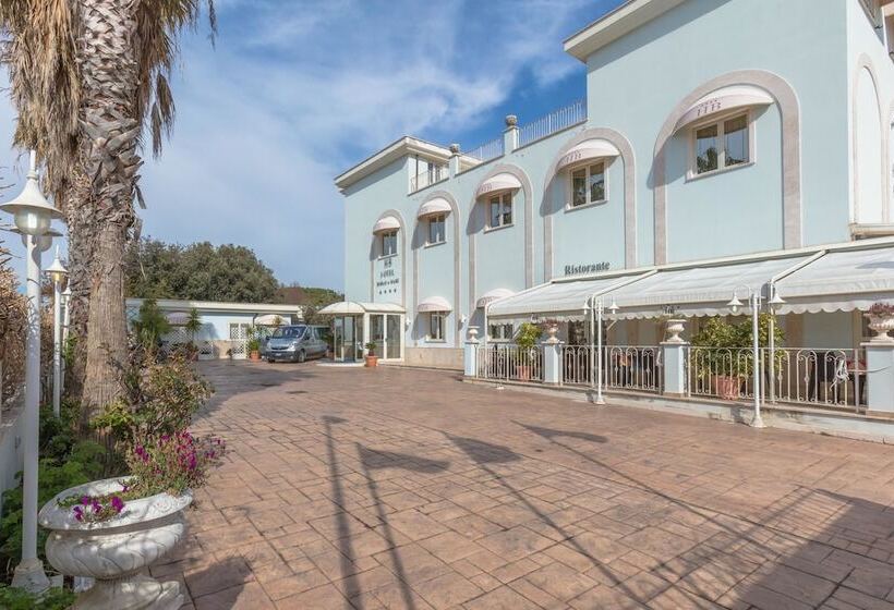 בית מלון כפרי Borgo Del Mare